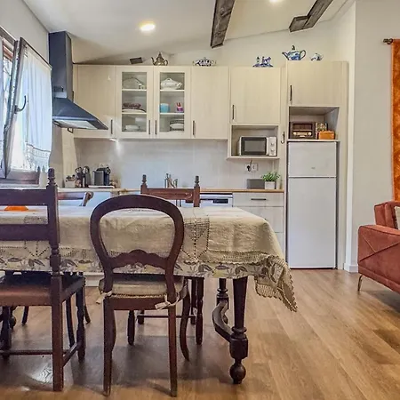 Holiday home Ninho Do Melro Ii - Braganca
