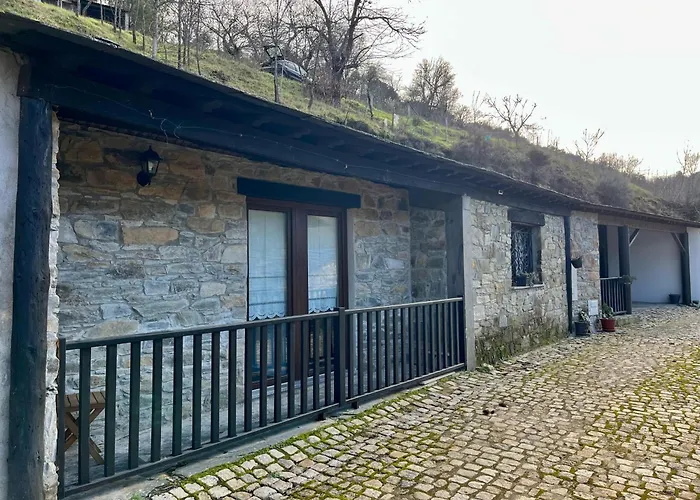 Ninho Do Melro Ii - Vakantiehuis Bragança